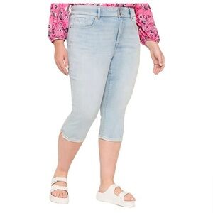 NWT Lane Bryant Cropped Capri Jeans New Stretch Smoothing Panel Waistband Sz 18